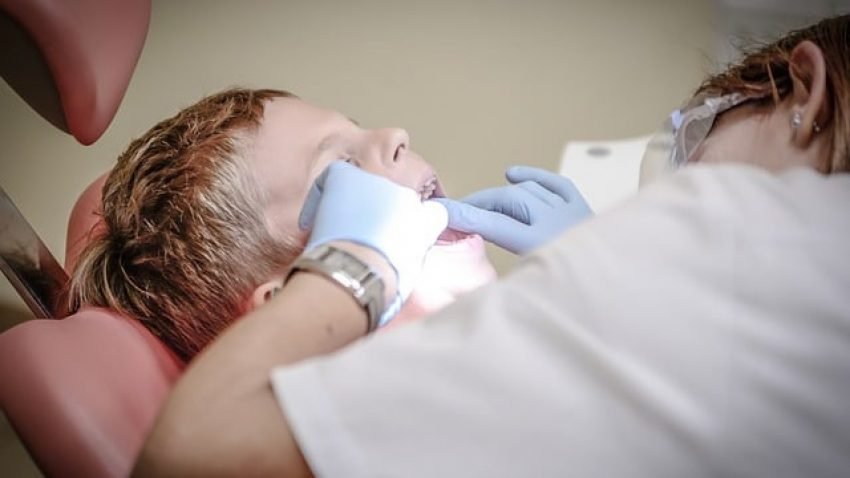 Vale a pena ter um plano de saúde odontológico?